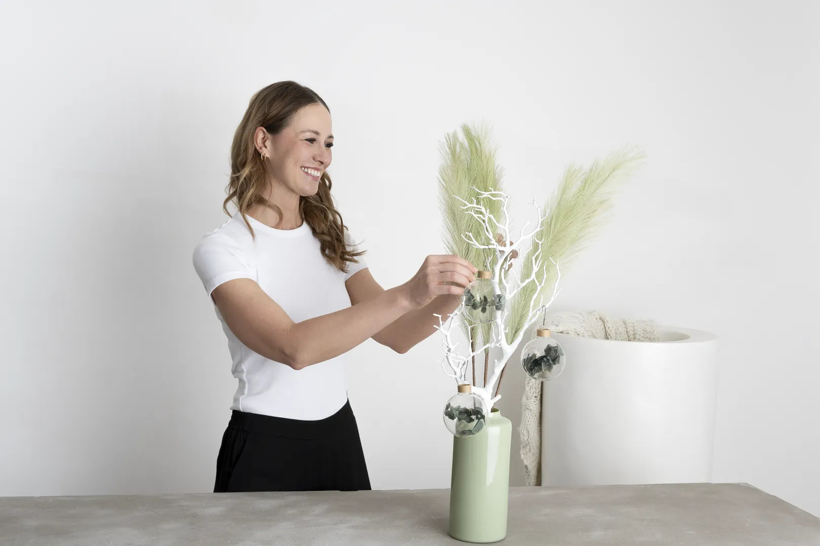 Minimalist Décor Set “Sage S” – 6 pcs Compact Set in Sage Green and Matte Cream